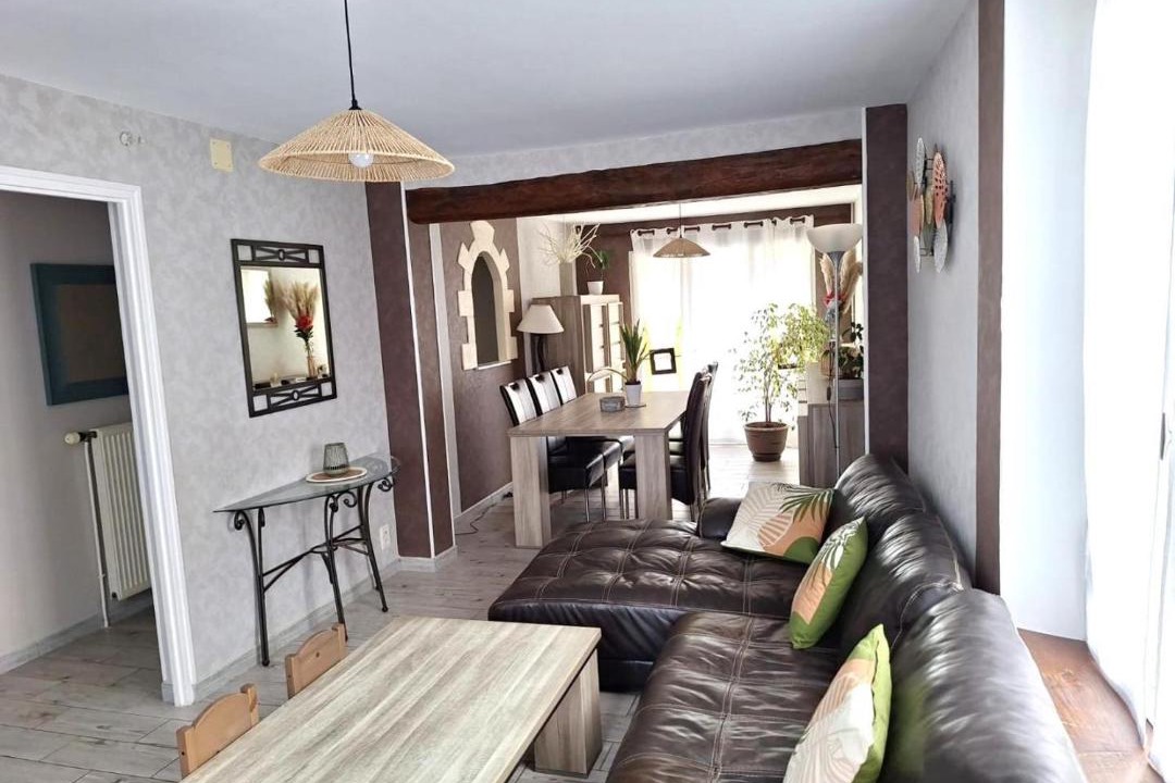 Photo of Others in Draize