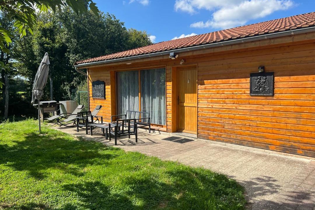 Photo of Others in Youx