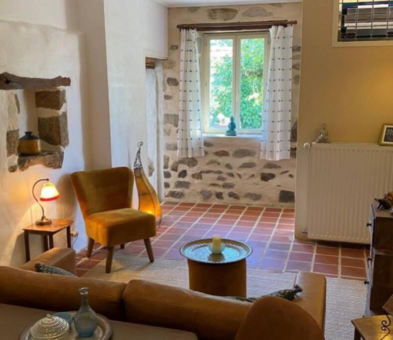 Photo of Livingroom in Saint-Maurice-pres-Pionsat