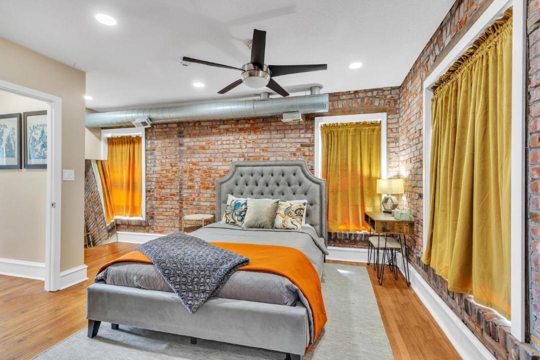 Photo of Bedroom in Northeast Kansas City
