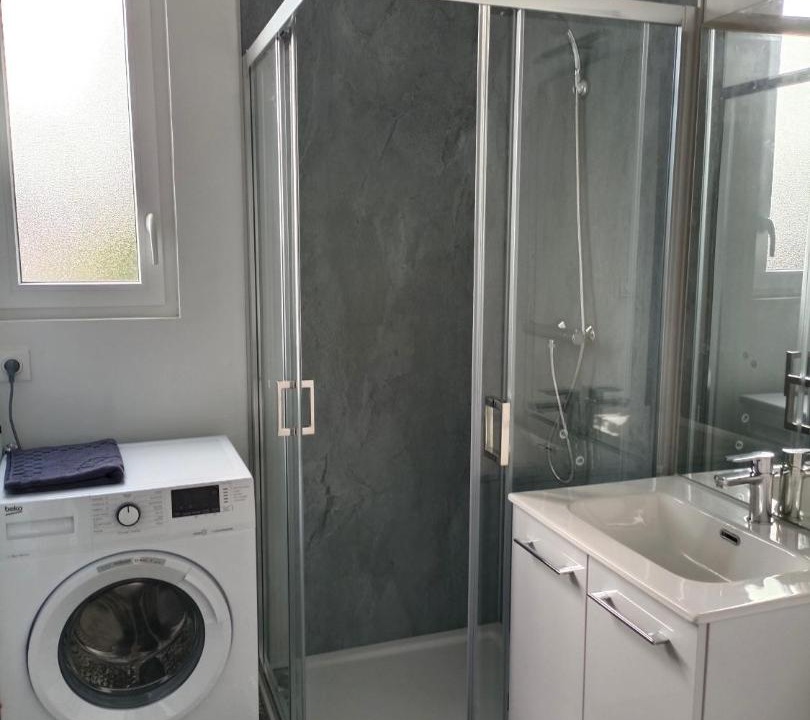 Photo of Bathroom in Saint-Germain-le-Guillaume