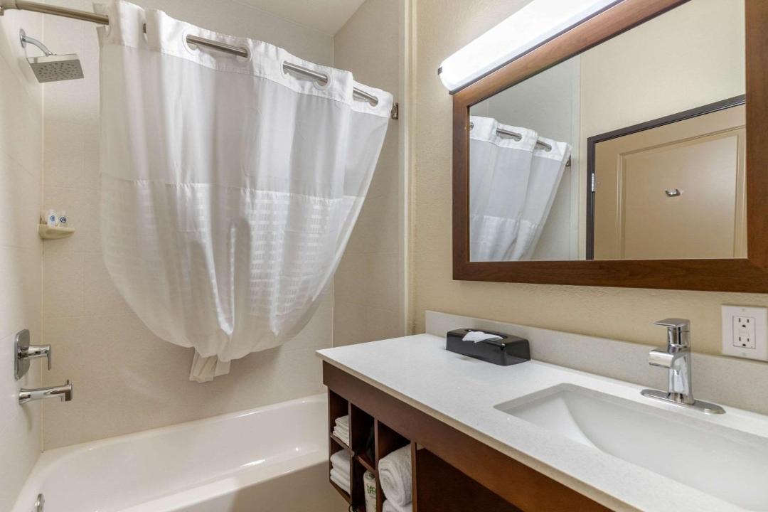 Photo of Bathroom in North San Antonio - SAT