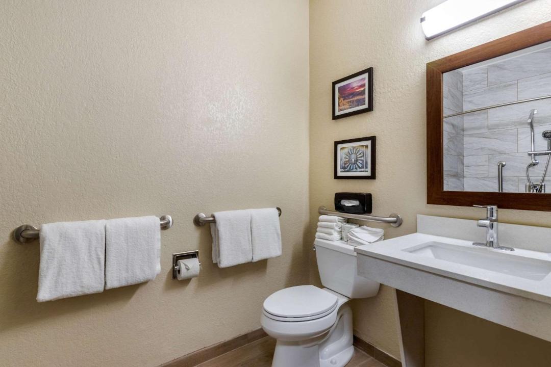 Photo of Bathroom in North San Antonio - SAT