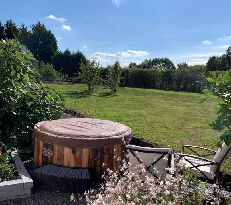 Photo of Others in Thornton-le-Moors