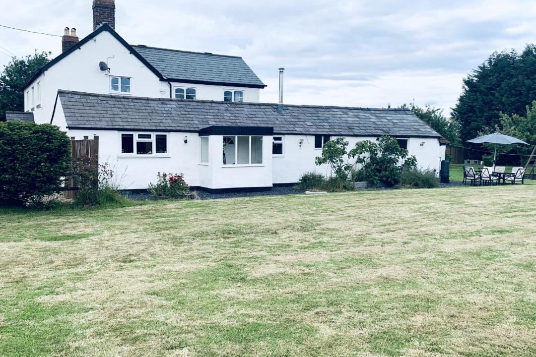 Photo of Others in Thornton-le-Moors