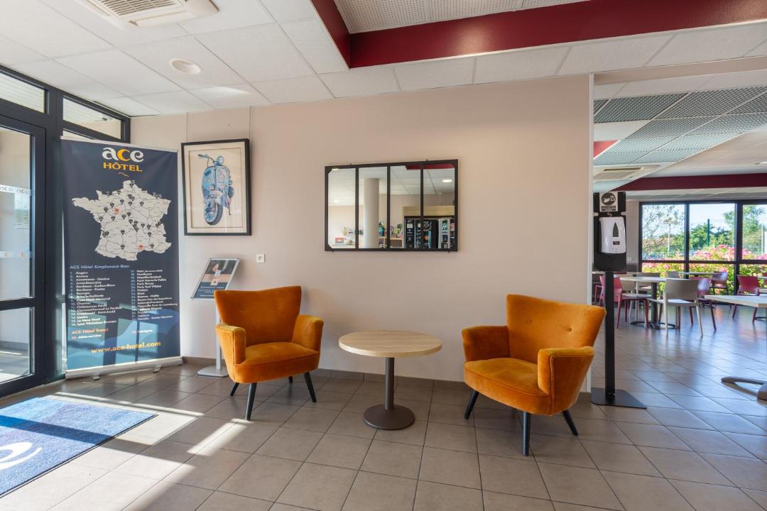 Photo of Others in Saint-Saturnin