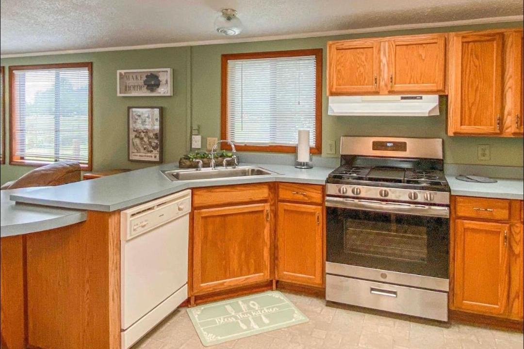 Photo of Kitchen in Klamath