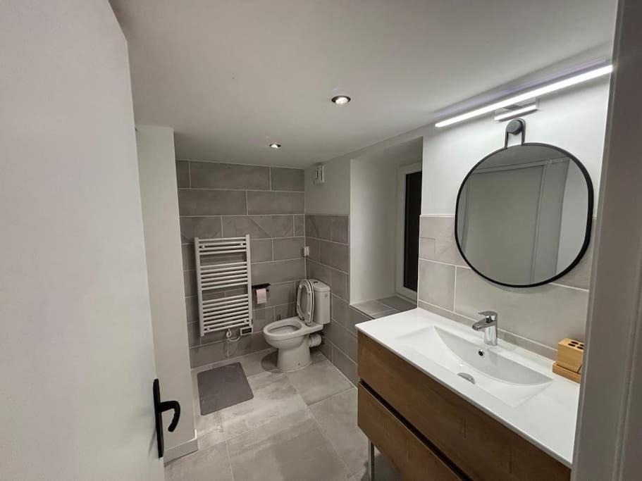 Photo of Bathroom in Millau