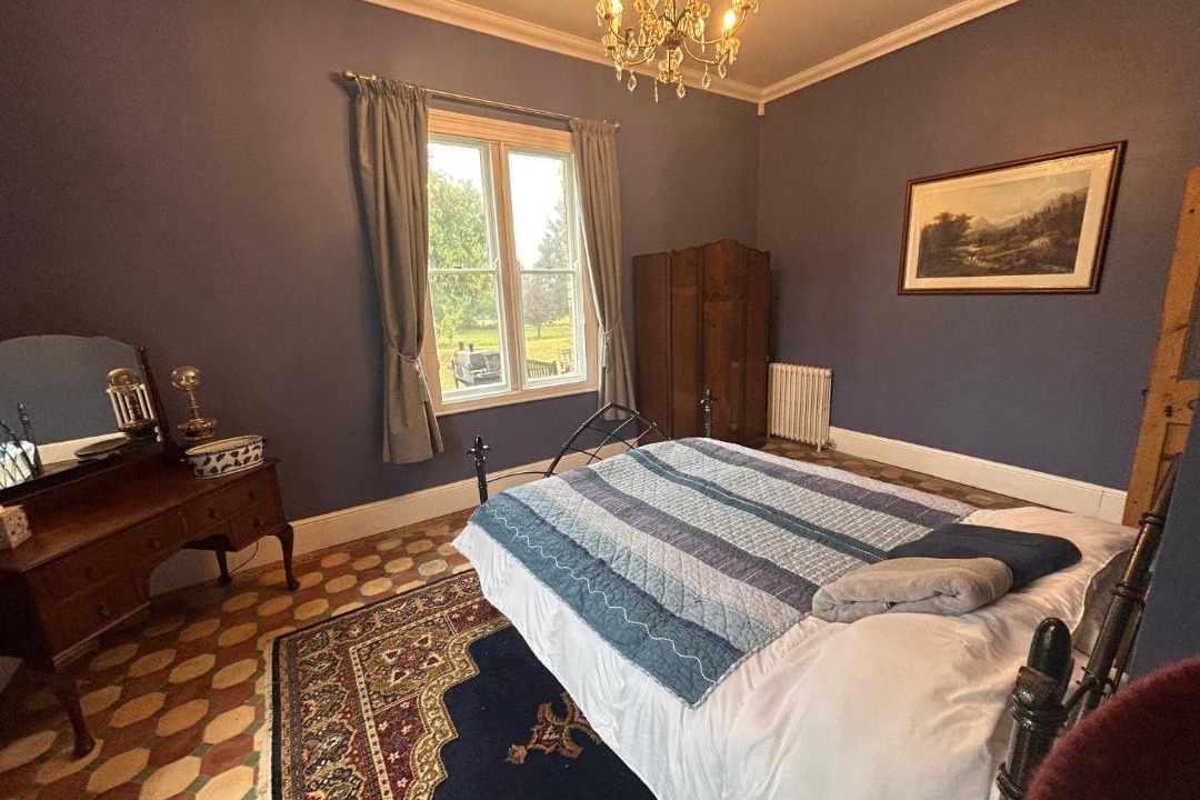 Photo of Bedroom in Sandy