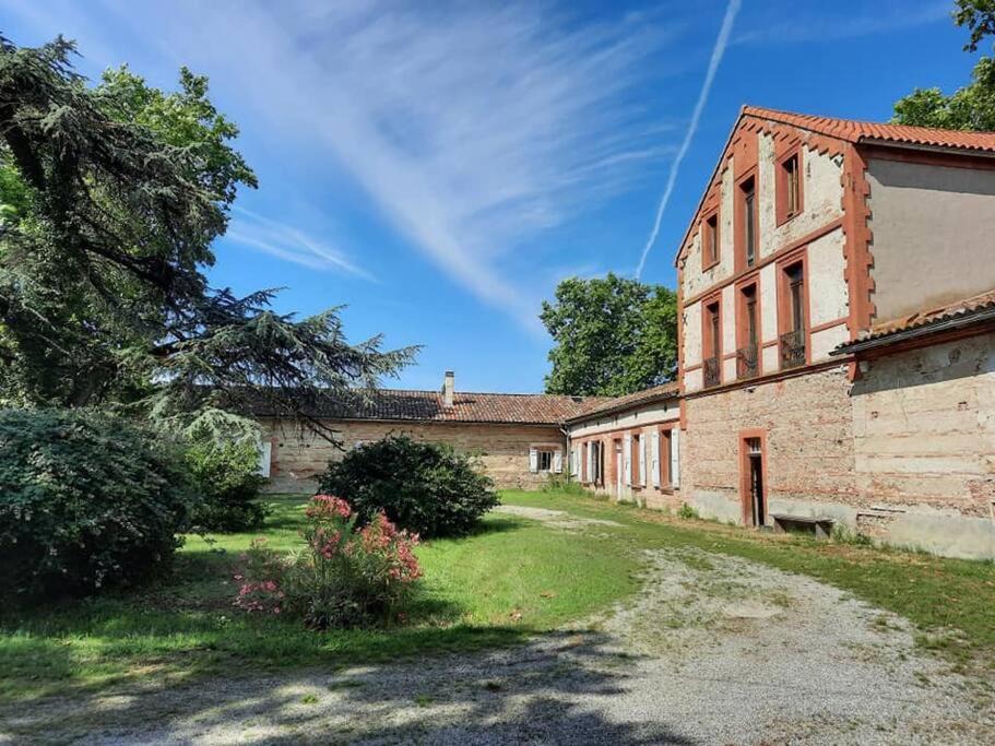Photo of Others in Castelnau-d'Estretefonds