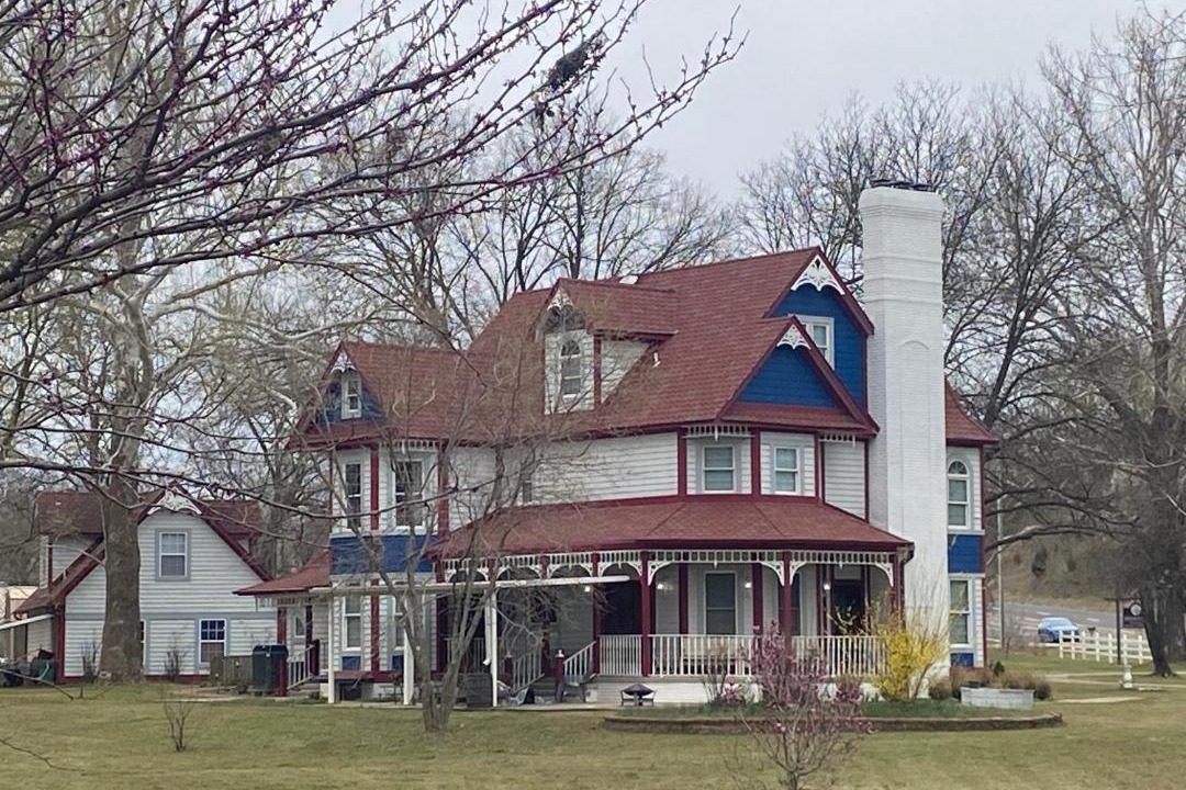 Photo of Others in Gentry
