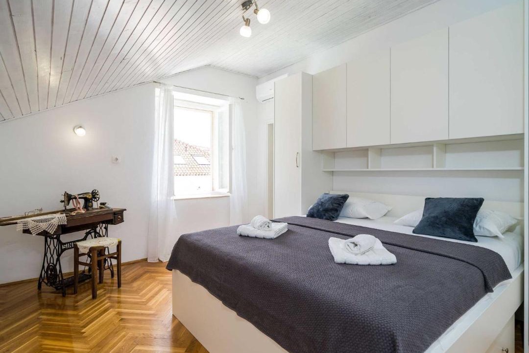 Photo of Bedroom in Slano