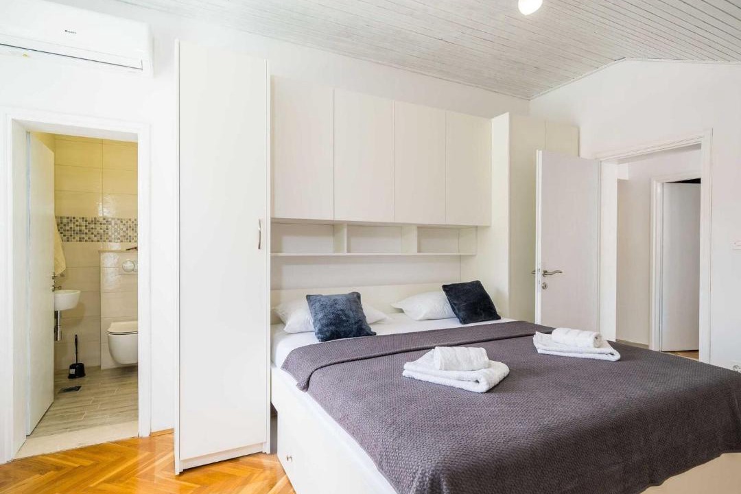 Photo of Bedroom in Slano
