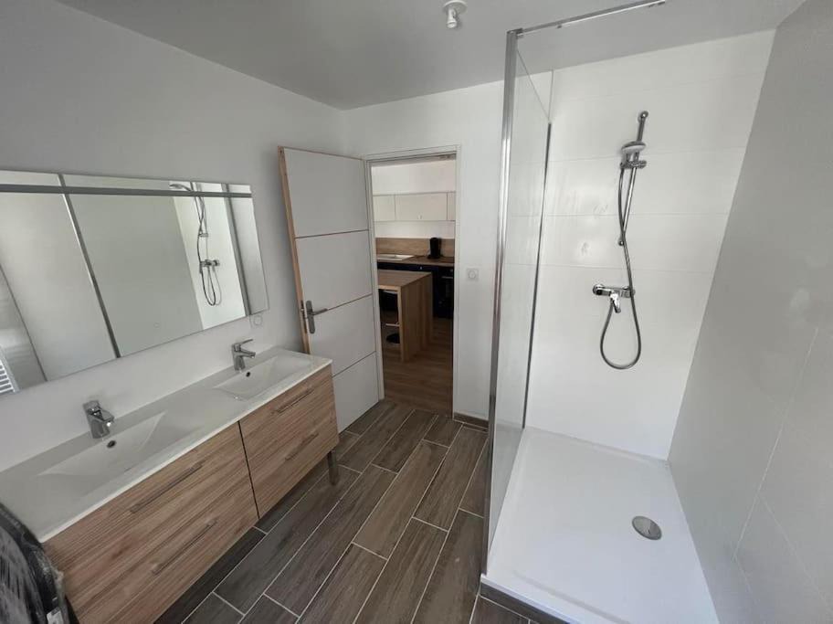 Photo of Bathroom in Auxonne