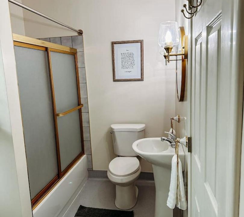 Photo of Bathroom in Lewiston