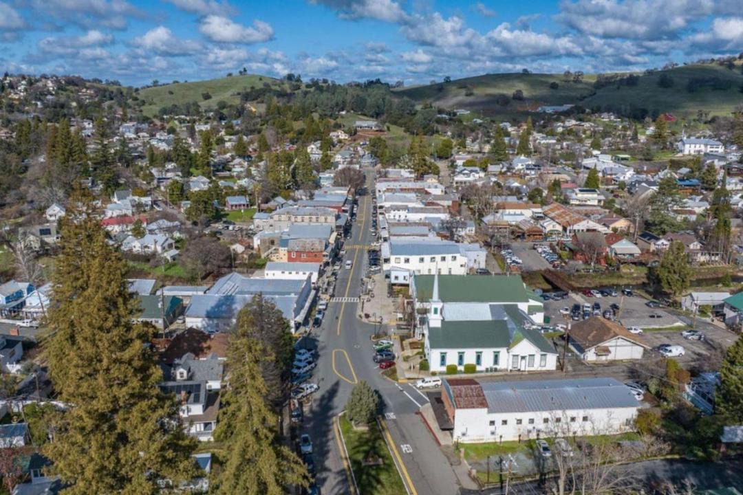 Photo of Buildings in Sutter Creek