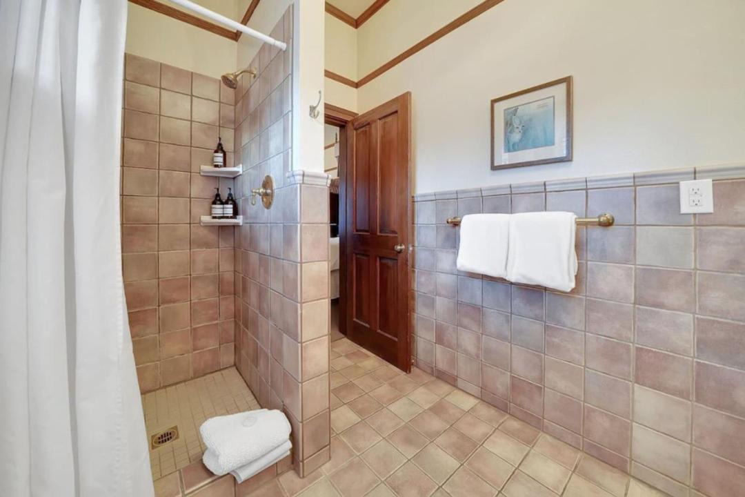 Photo of Bathroom in Sutter Creek