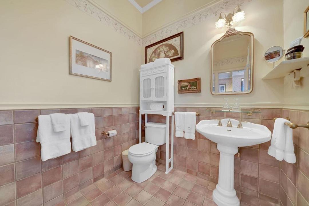 Photo of Bathroom in Sutter Creek