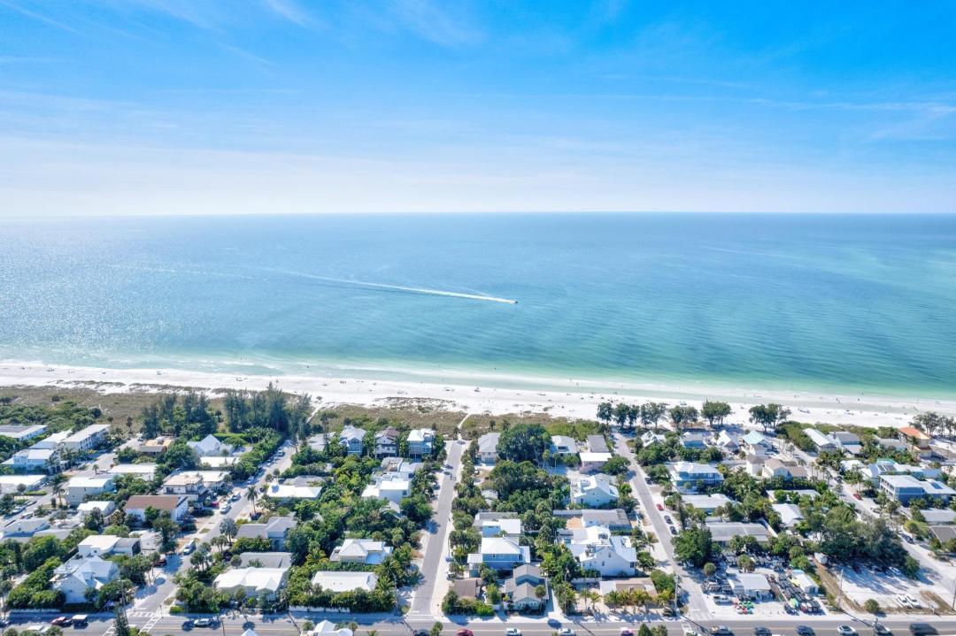 Photo of Others in Anna Maria