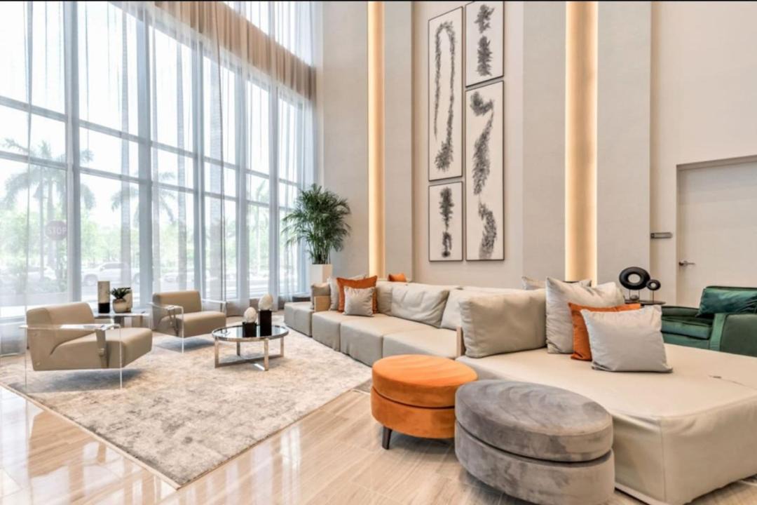 Photo of Livingroom in Doral