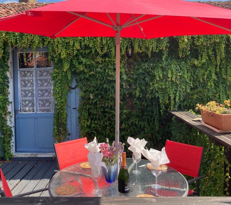 Photo of Others in Agris