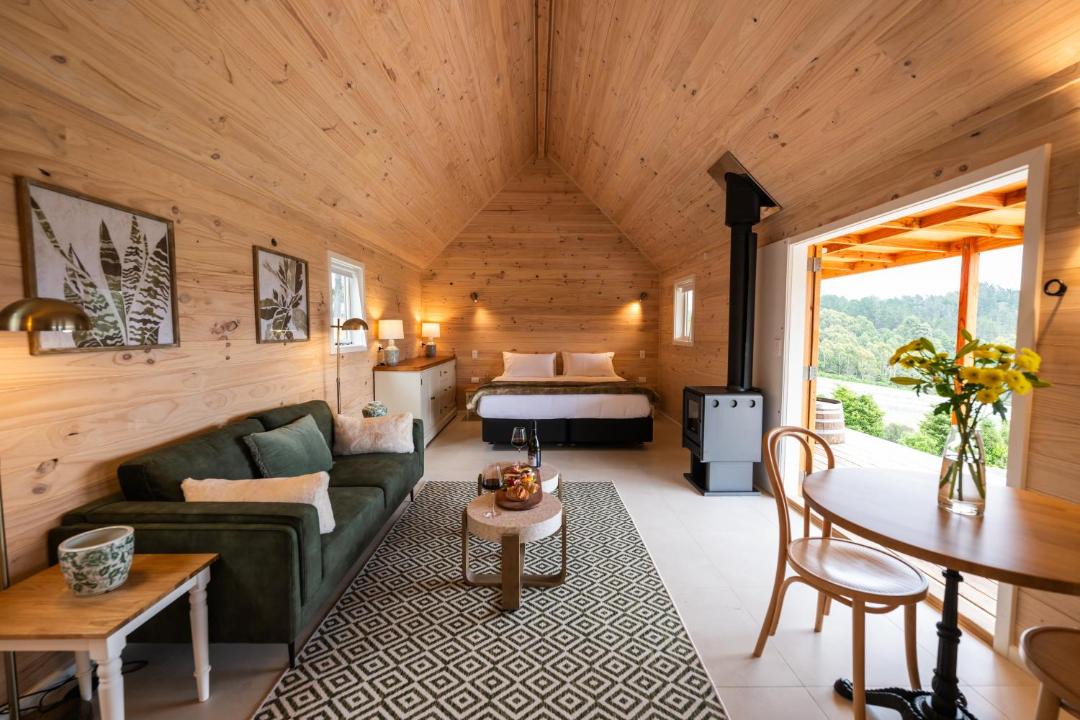 Photo of Others in Russell