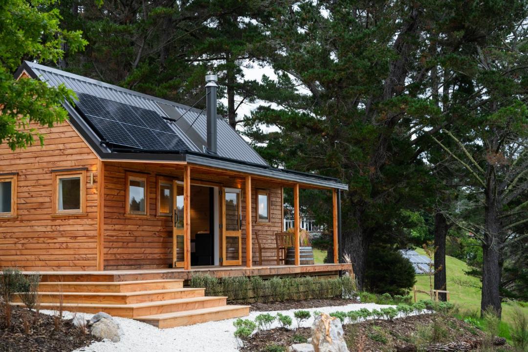 Photo of Others in Russell