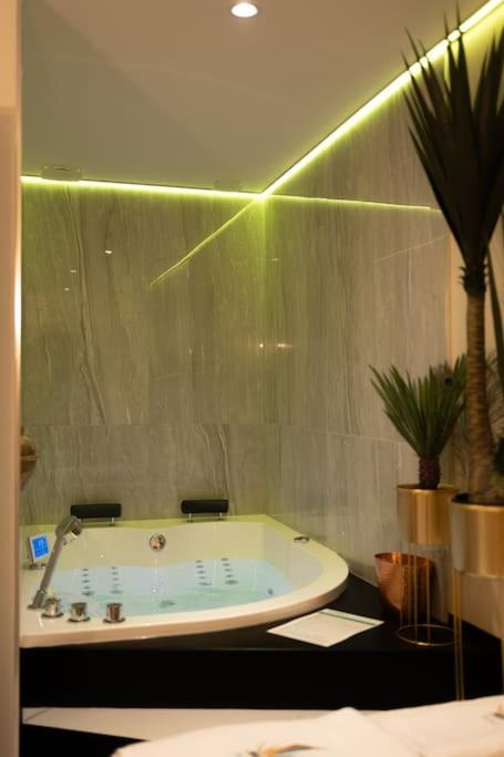 Photo of Bathroom in Saint-Rambert-d'Albon