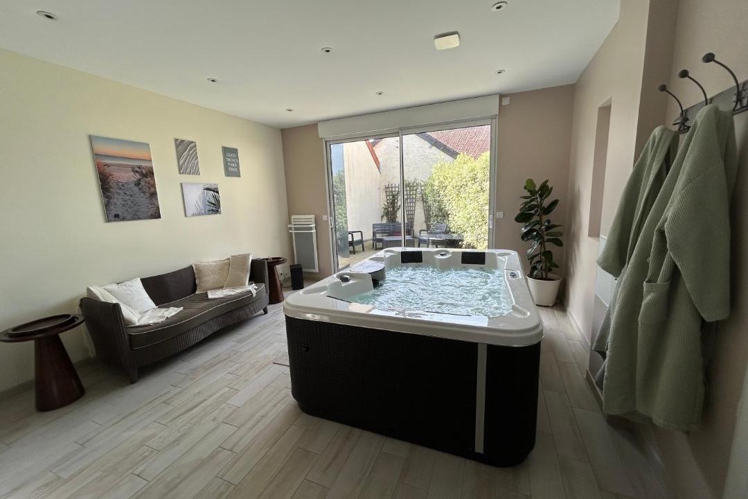 Photo of Others in Denneville