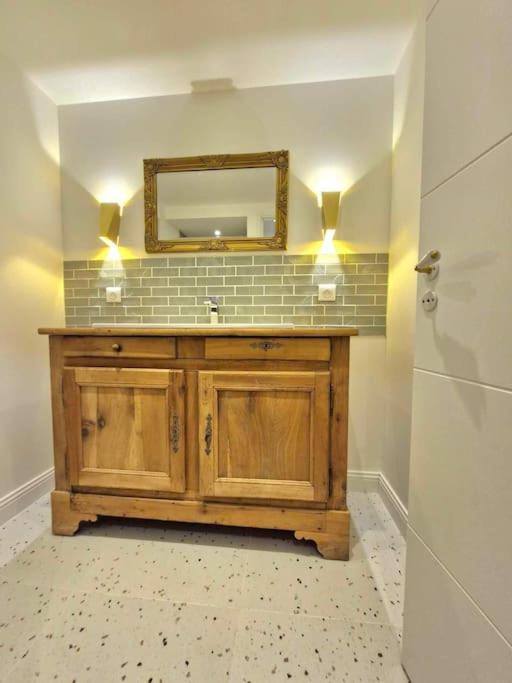 Photo of Bathroom in Saint-Satur