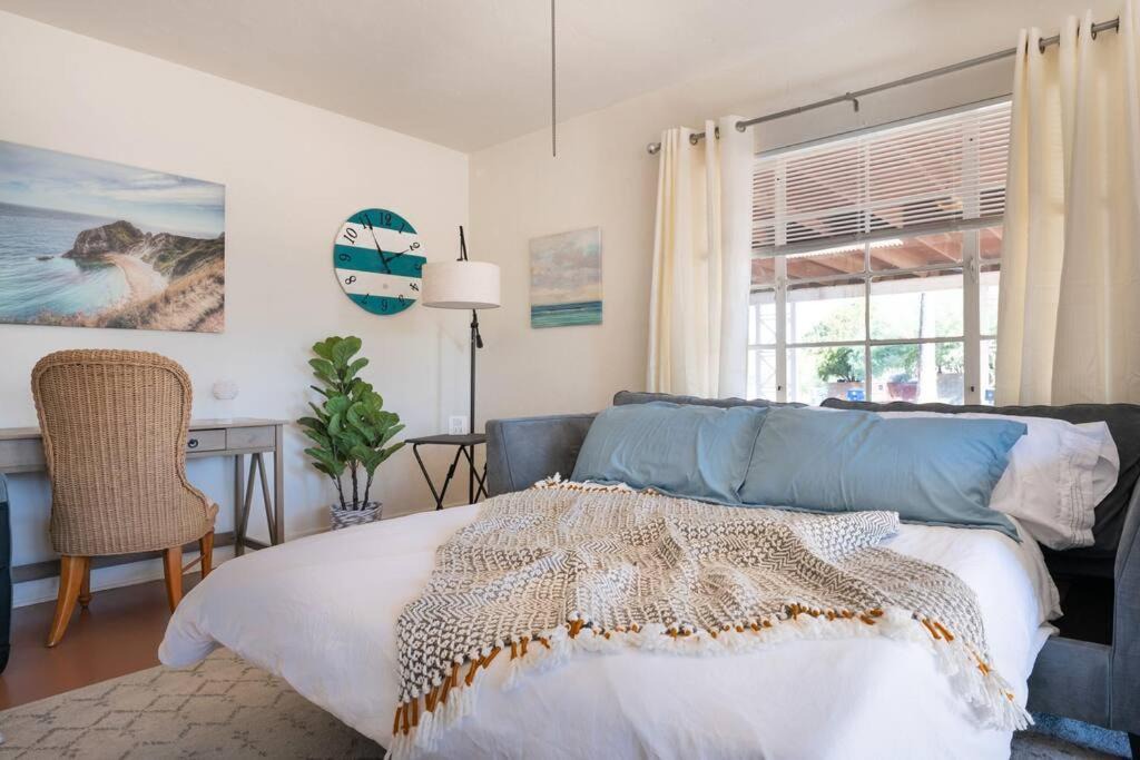 Photo of Bedroom in Blenman-Elm