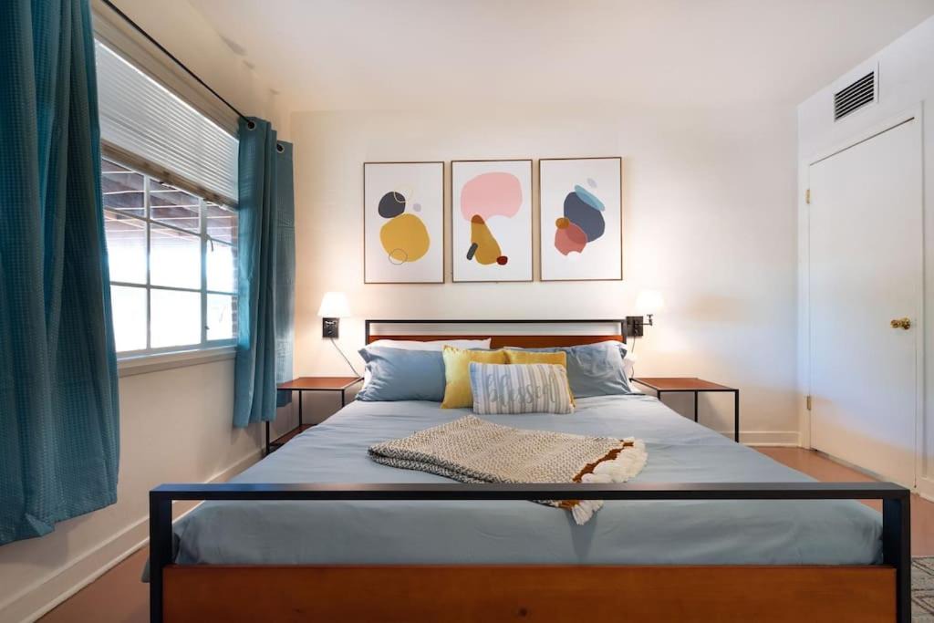 Photo of Bedroom in Blenman-Elm