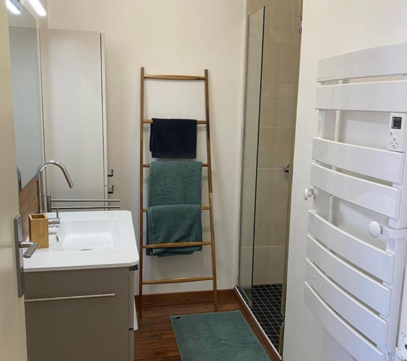 Photo of Bathroom in Aubord