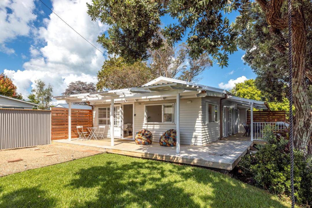 Photo of Others in Surfdale