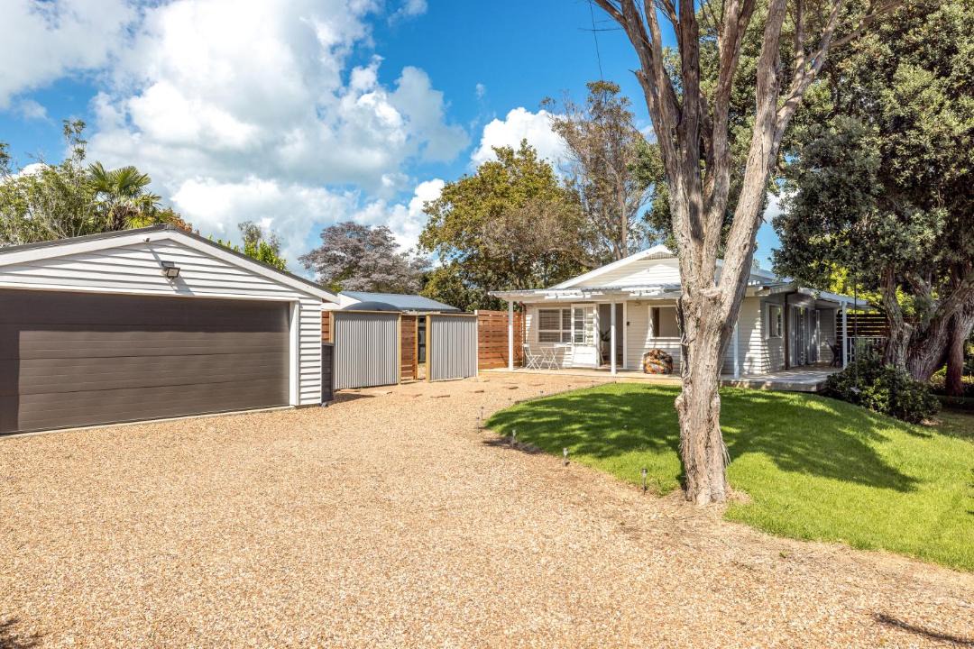 Photo of Others in Surfdale