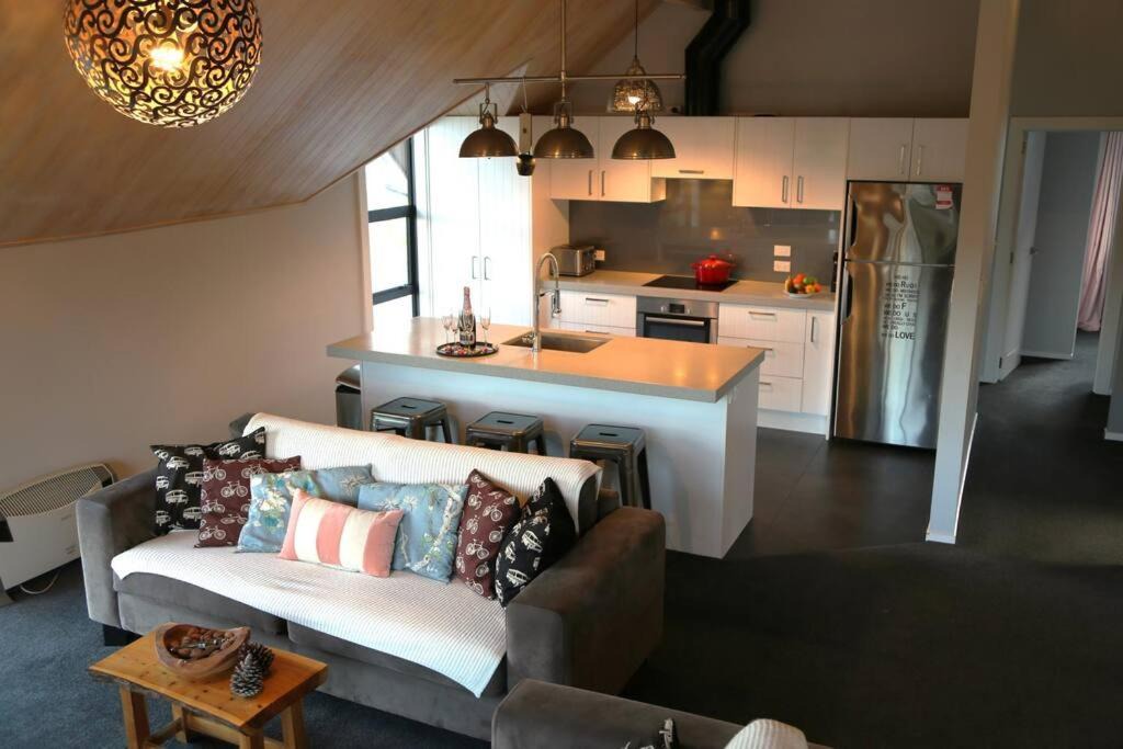 Photo of Others in Castle Hill