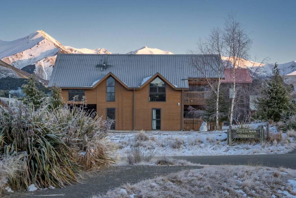 Photo of Others in Castle Hill