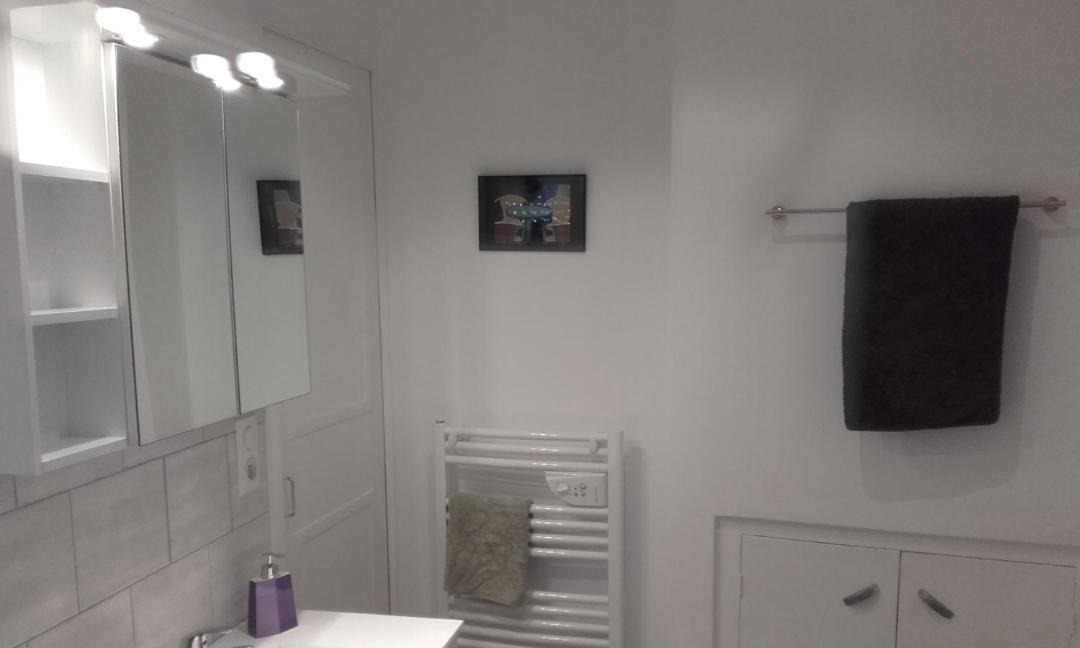 Photo of Bathroom in Moulins