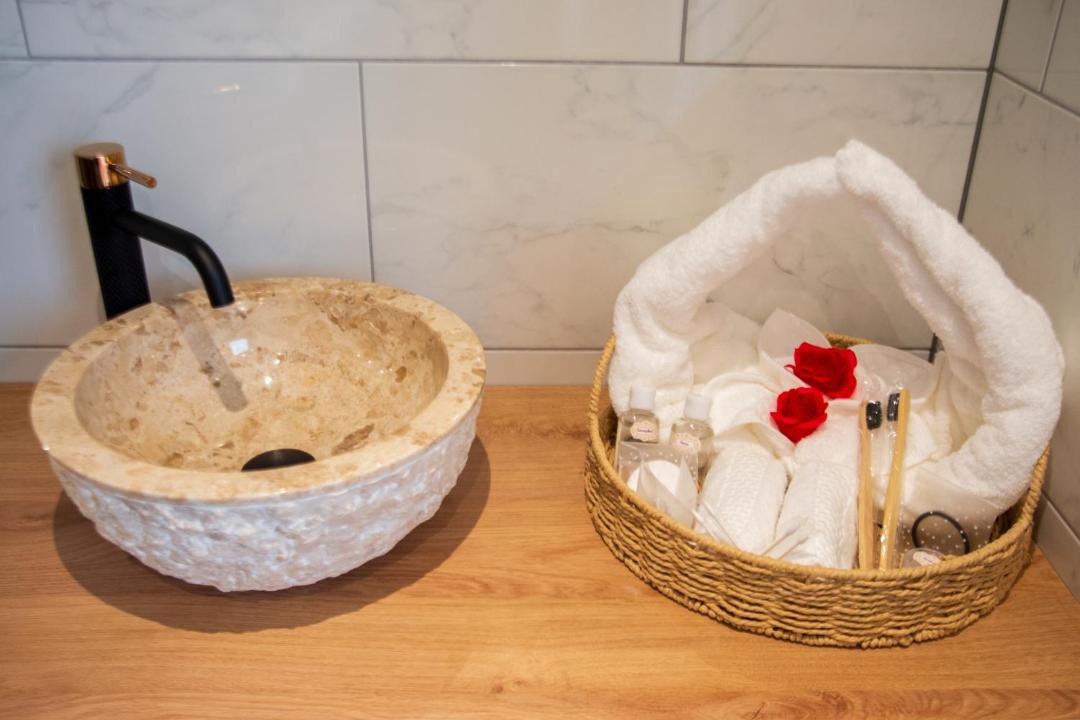 Photo of Bathroom in Couterne
