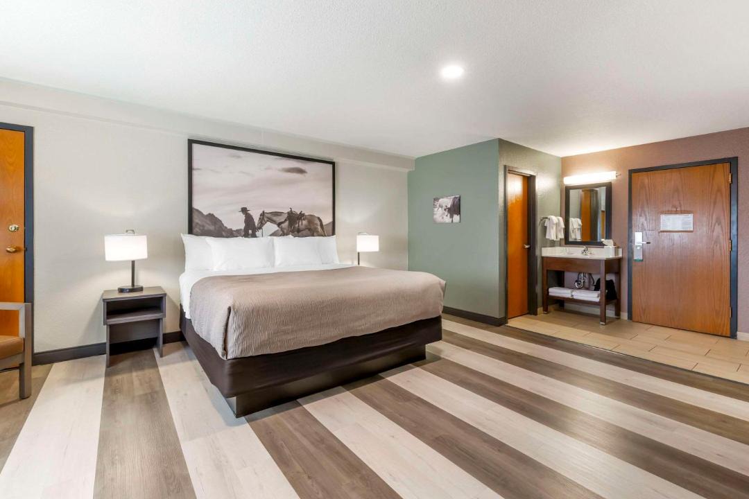 Photo of Others in Hamilton