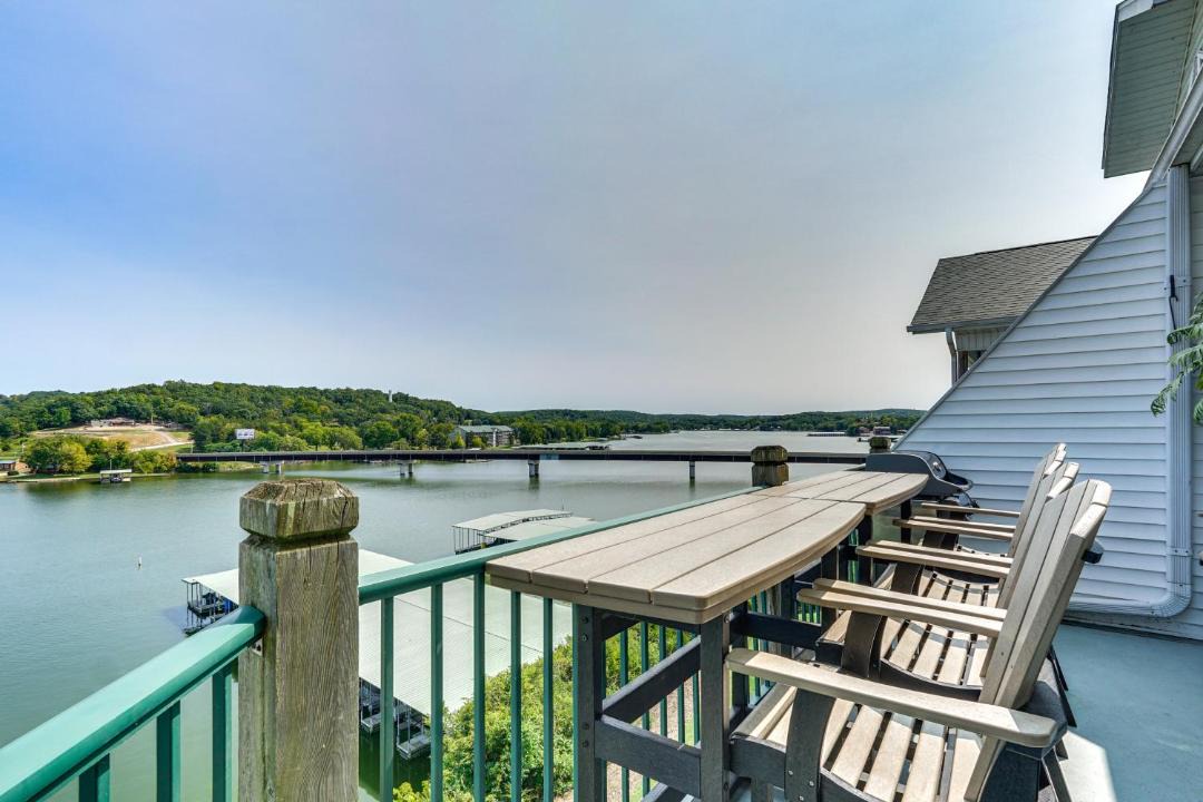 Photo of Patio Balcony in Camdenton