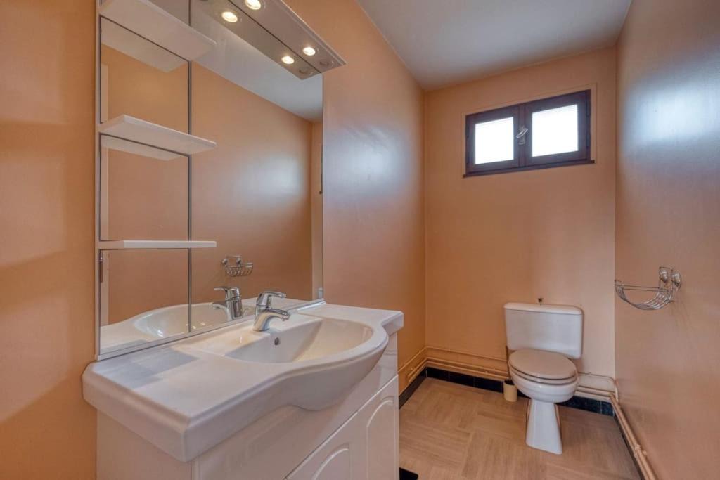 Photo of Bathroom in Crolles
