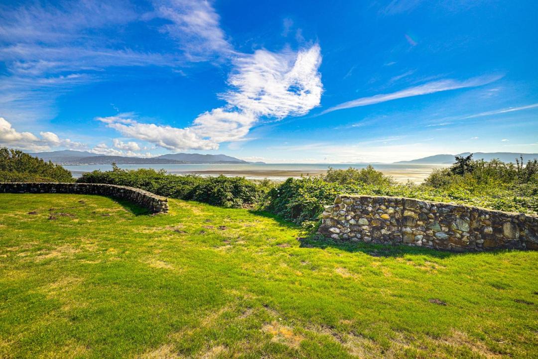 Photo of Others in Marietta-Alderwood