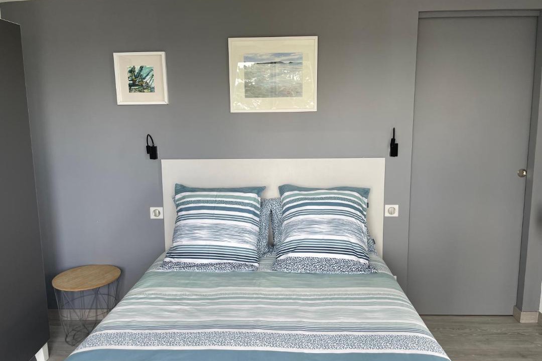 Photo of Others in Hopital-Camfrout