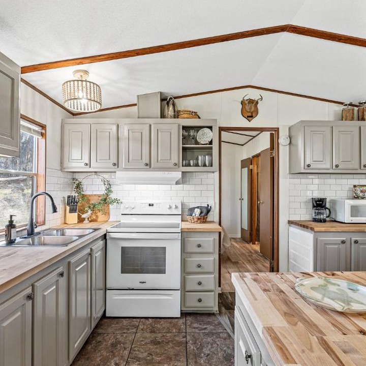 Photo of Kitchen in Uncertain