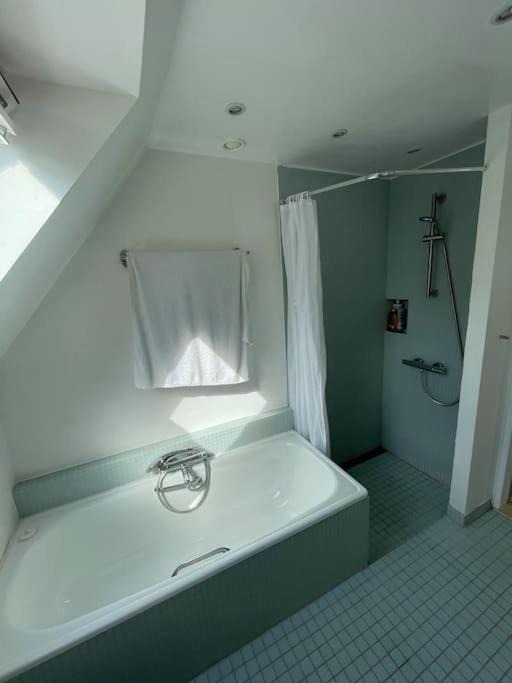 Photo of Bathroom in Snekkersten