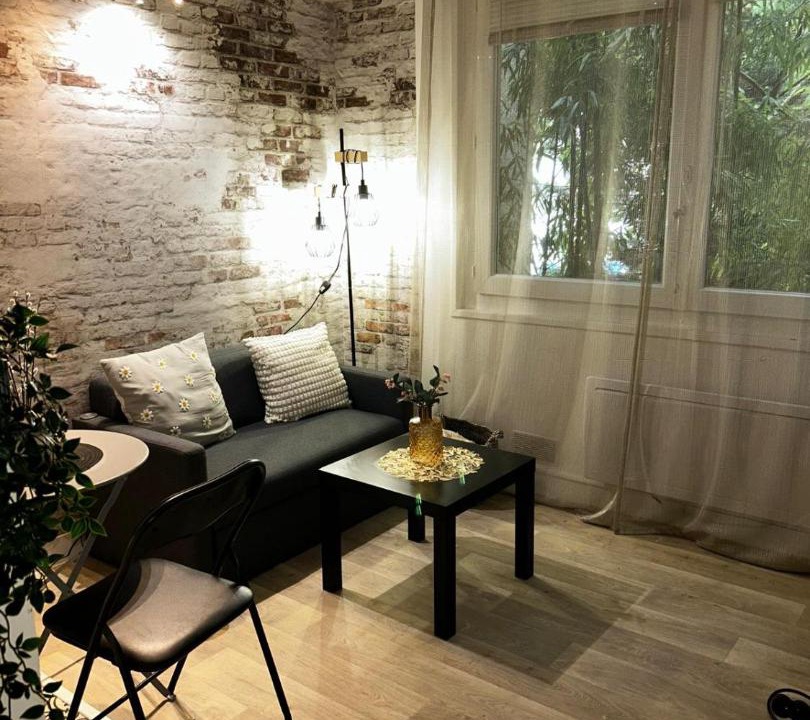 Photo of Livingroom in Mantes-la-Jolie