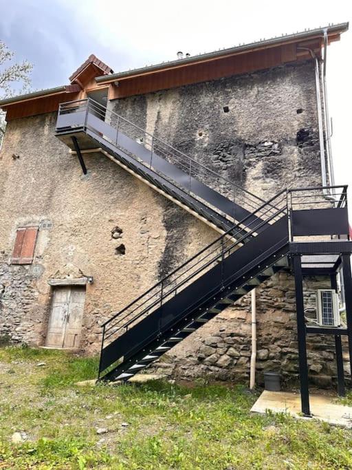 Photo of Others in Theys