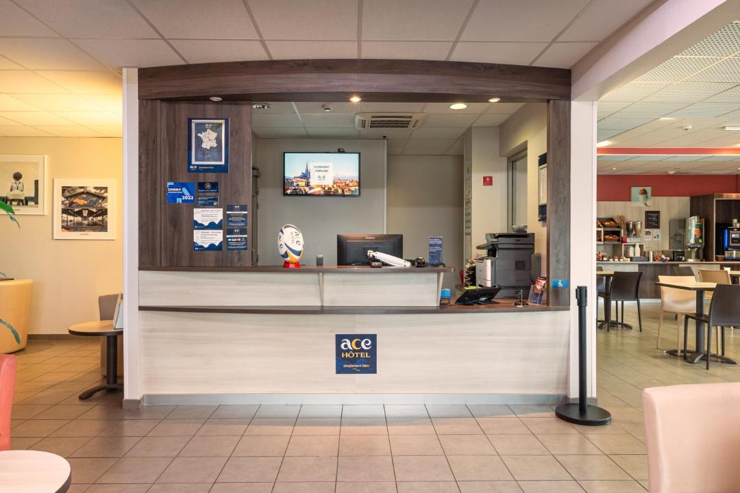 Photo of Others in Chartres