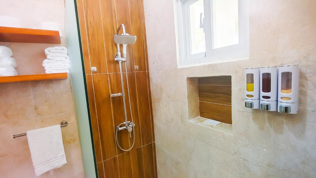 Photo of Bathroom in Los Brazos